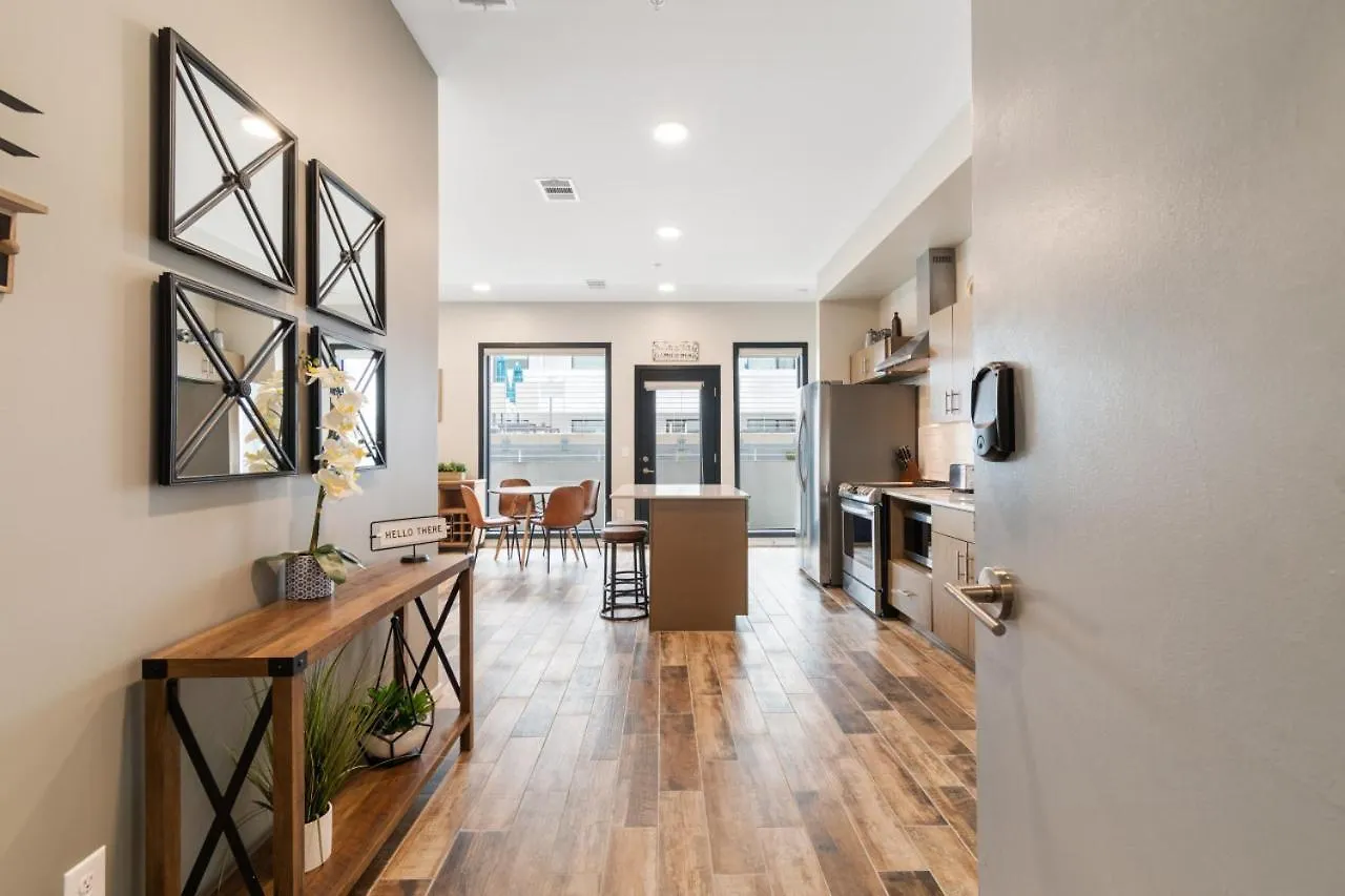 Illume New Modern Downtown Views With A Pool Villa Nashville 0*,  United States