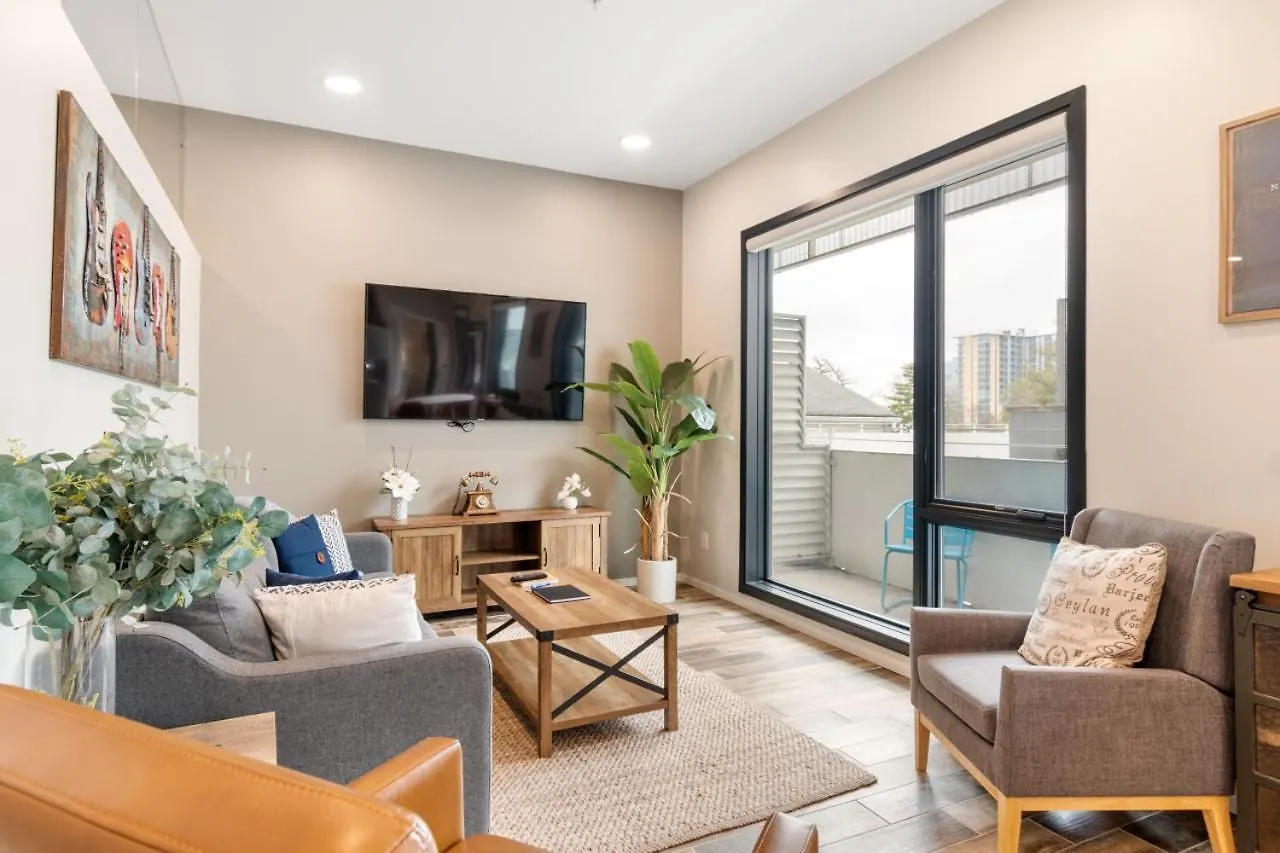 Вилла Illume New Modern Downtown Views With A Pool Нэшвилл 0*,  США